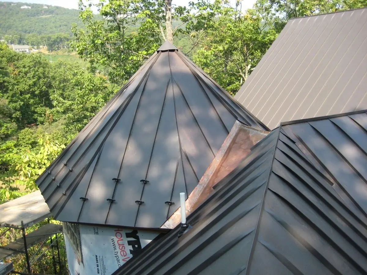 Professional Gutter Cleaning by Craftsman Roofing in Fredericktown